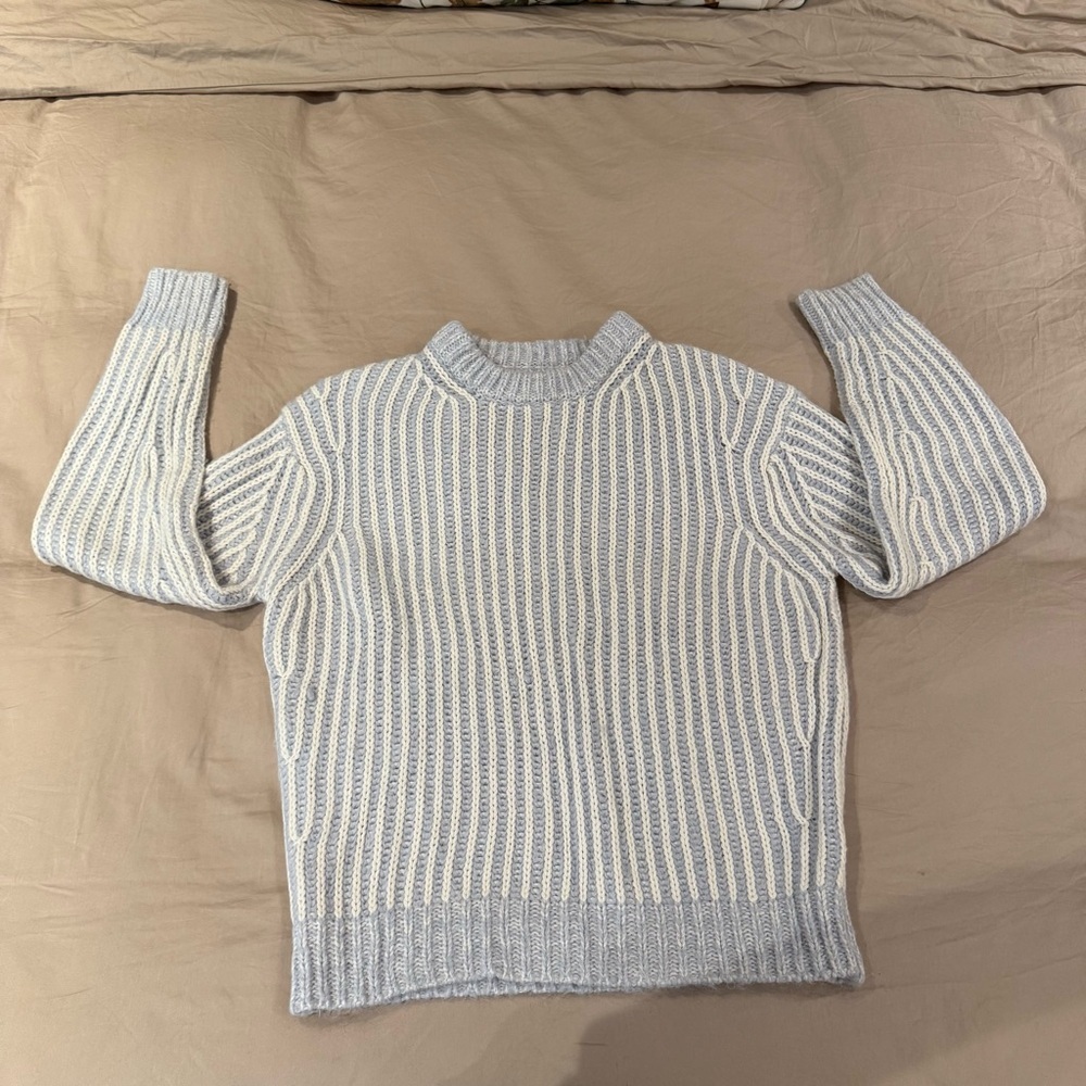 Elizabeth and James Women's Black/White Sweater Size Small